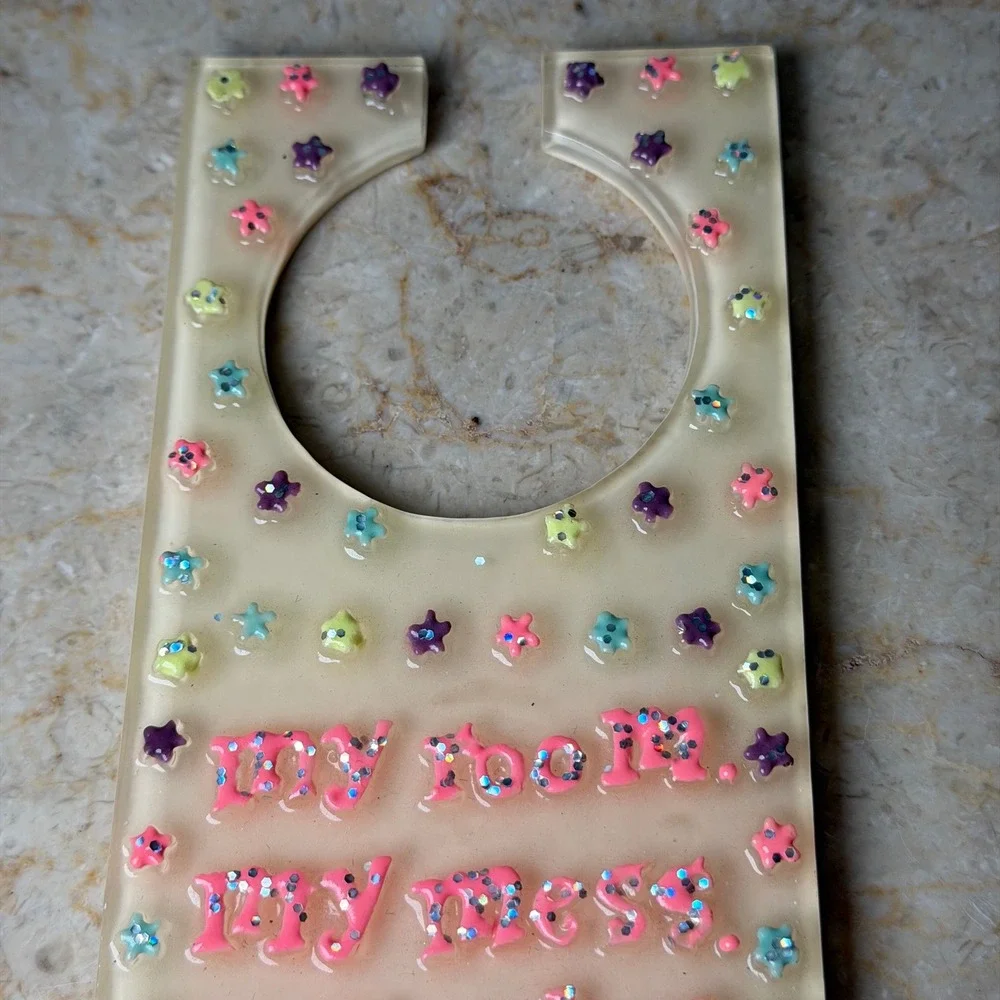 Claire's Door Hanger OS Cream My Room My Mess Stay Out Glitter Stars Y2K Decor